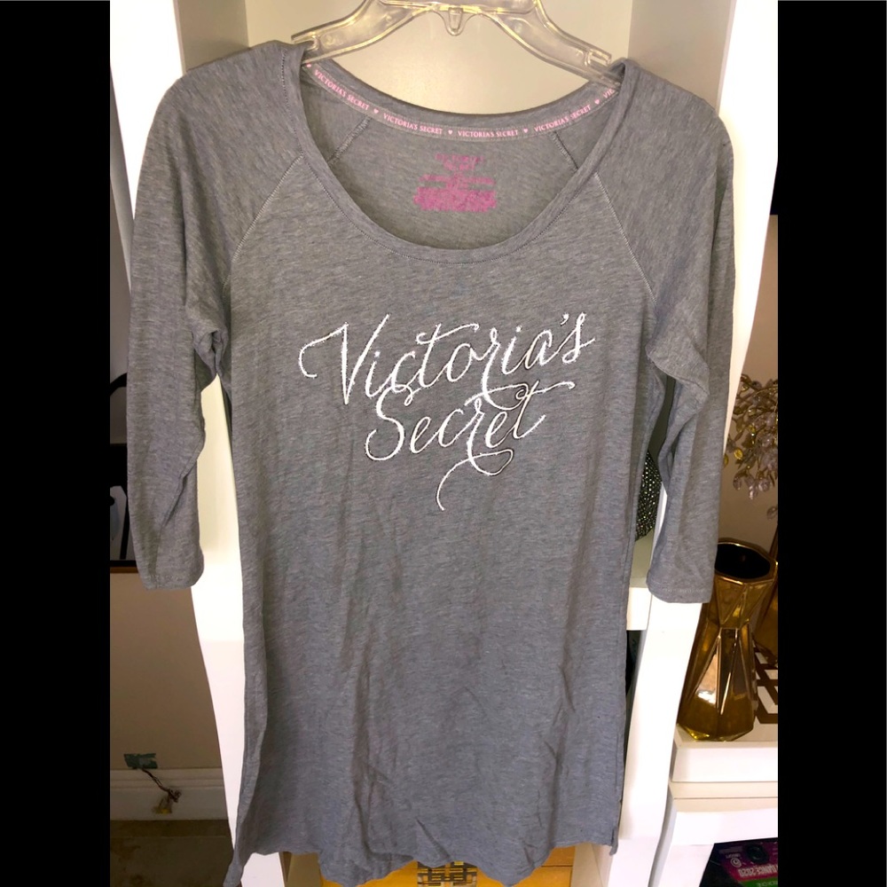 🎊Victoria’s Secret Sleepshirt - Small